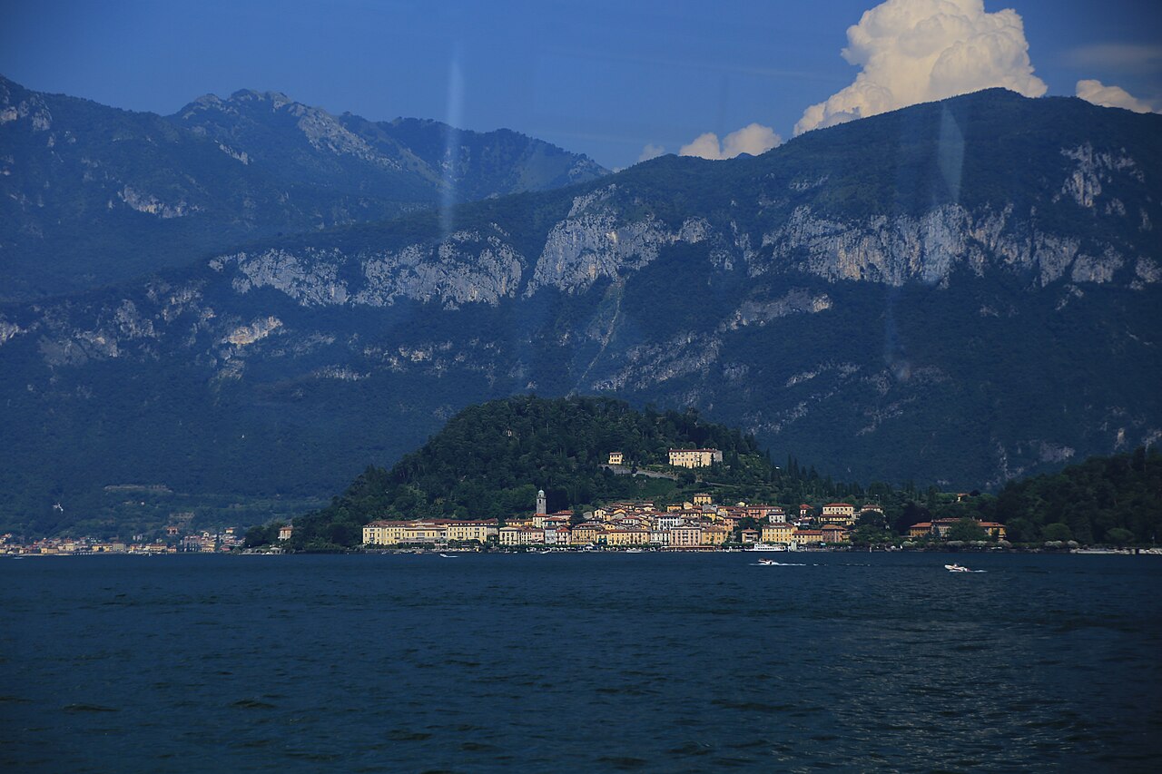 Bellagio vista dal Lago di Como